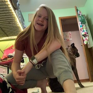 Meet your Posher, Molly